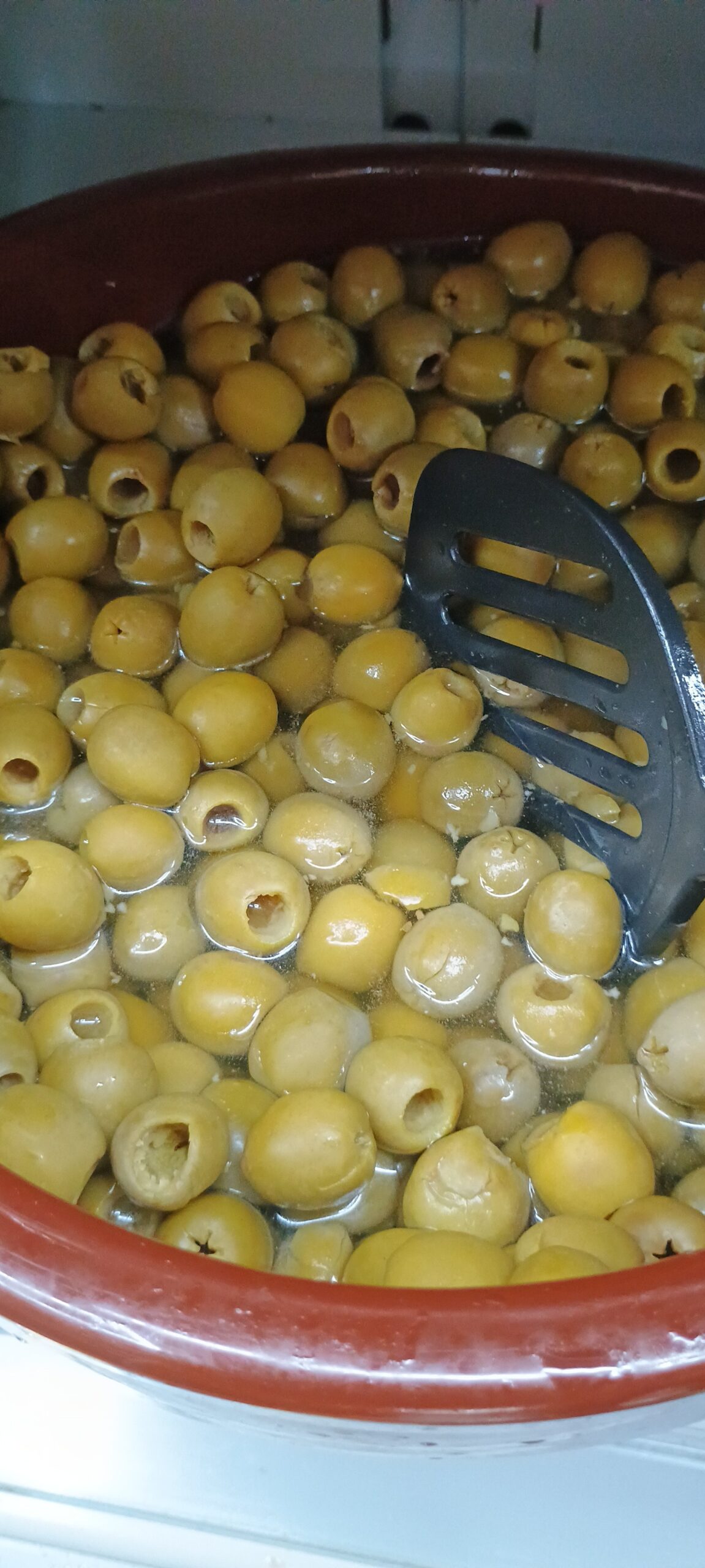2026/08/JPEG_20260831_140126_9029843847842312456-scaled.jpg Box of Fresh Green Olives - Image 1